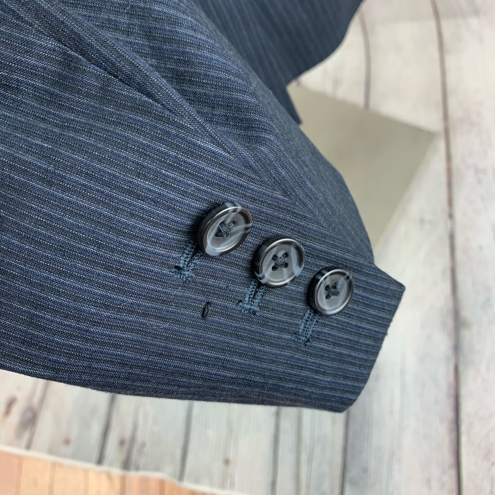 NWT Banana Republic Pinstripe Suit Jacket Blazer Size 6 - Picture 4 of 8